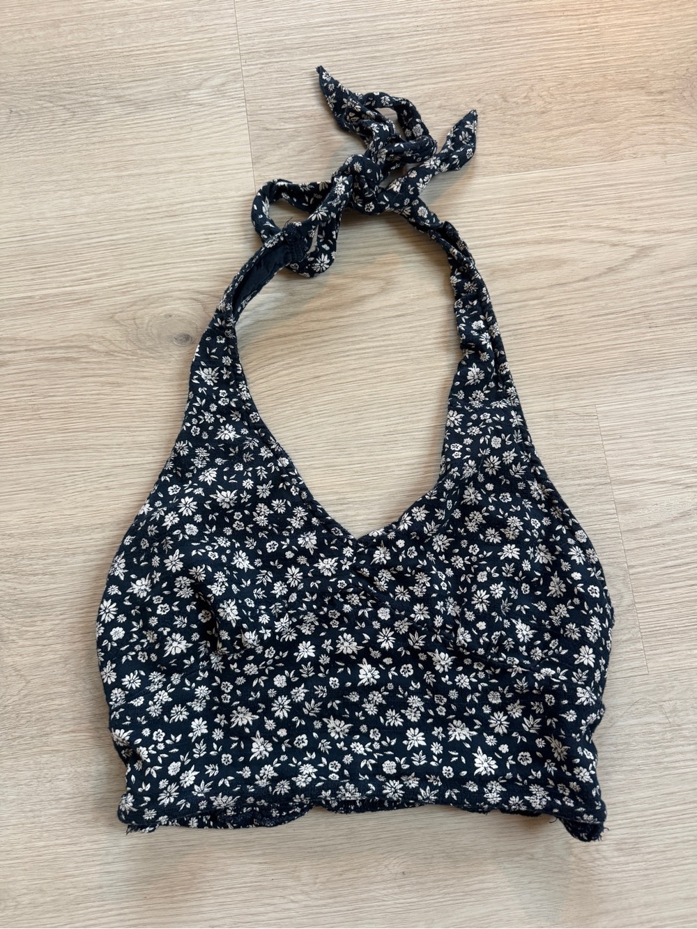 American Eagle Outfitters Black Floral Halter Crop Top